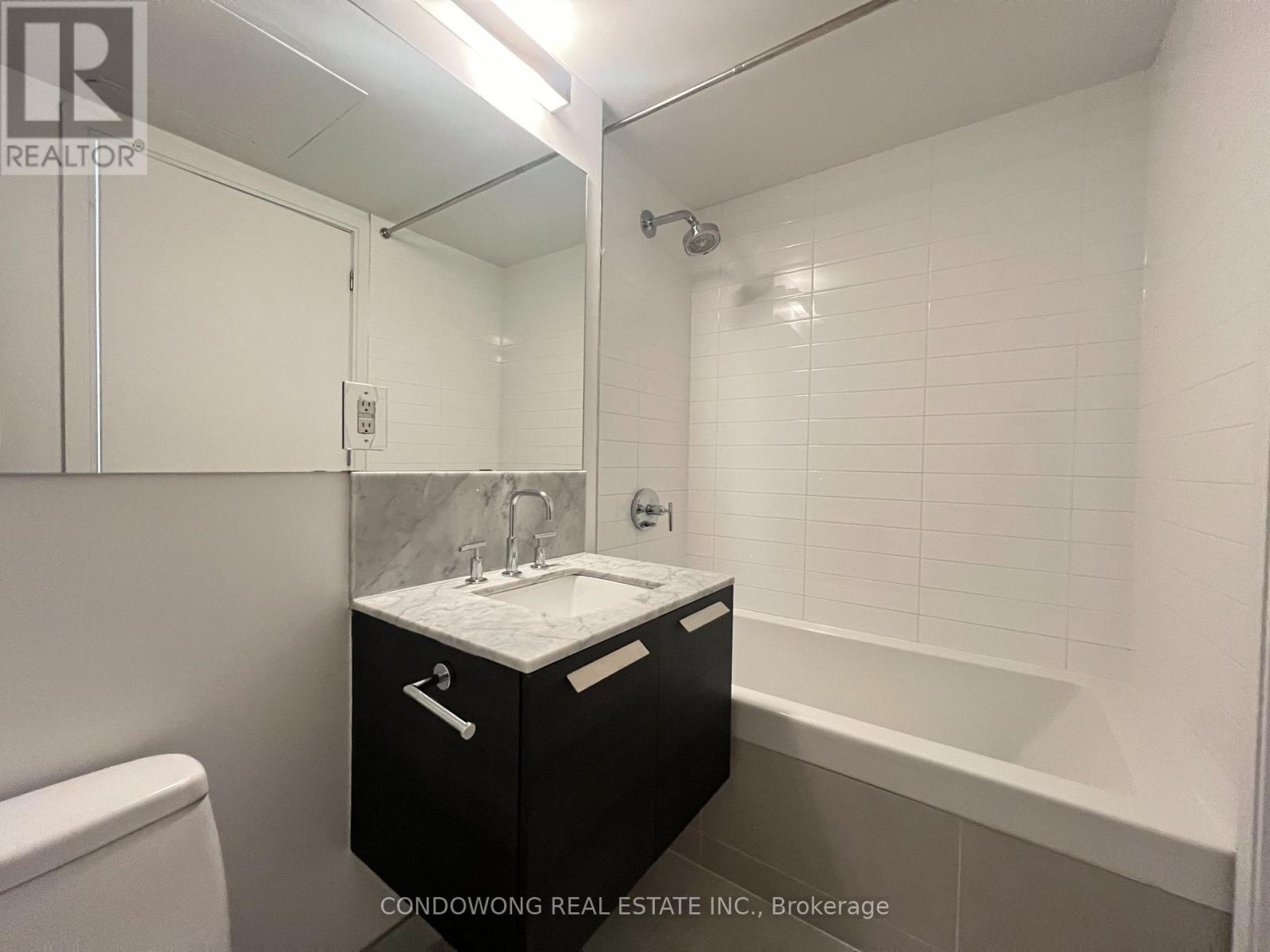 4301 - 42 Charles Street E, Toronto, Ontario  M4Y 0B7 - Photo 14 - C12674400