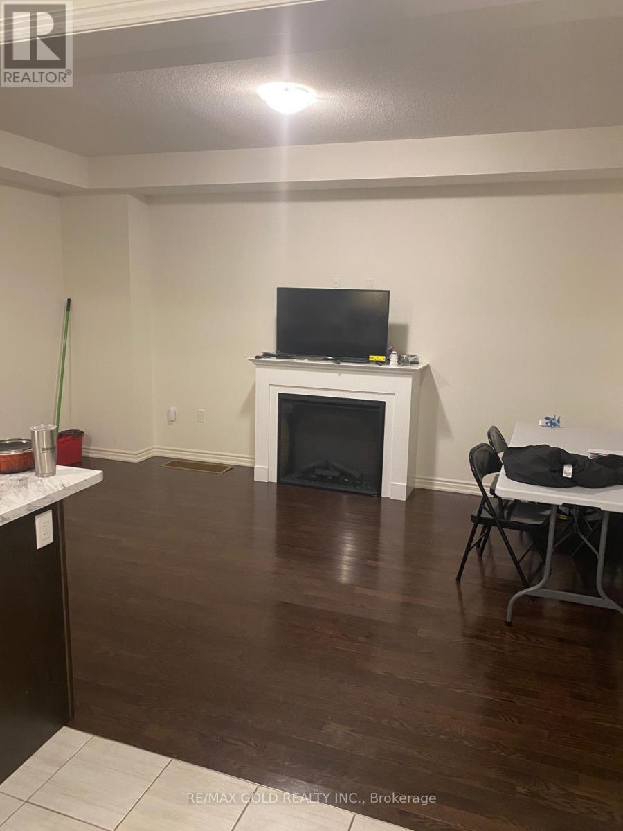 1222 Rexton Drive, Oshawa, Ontario  L1H 8L7 - Photo 3 - E12674410