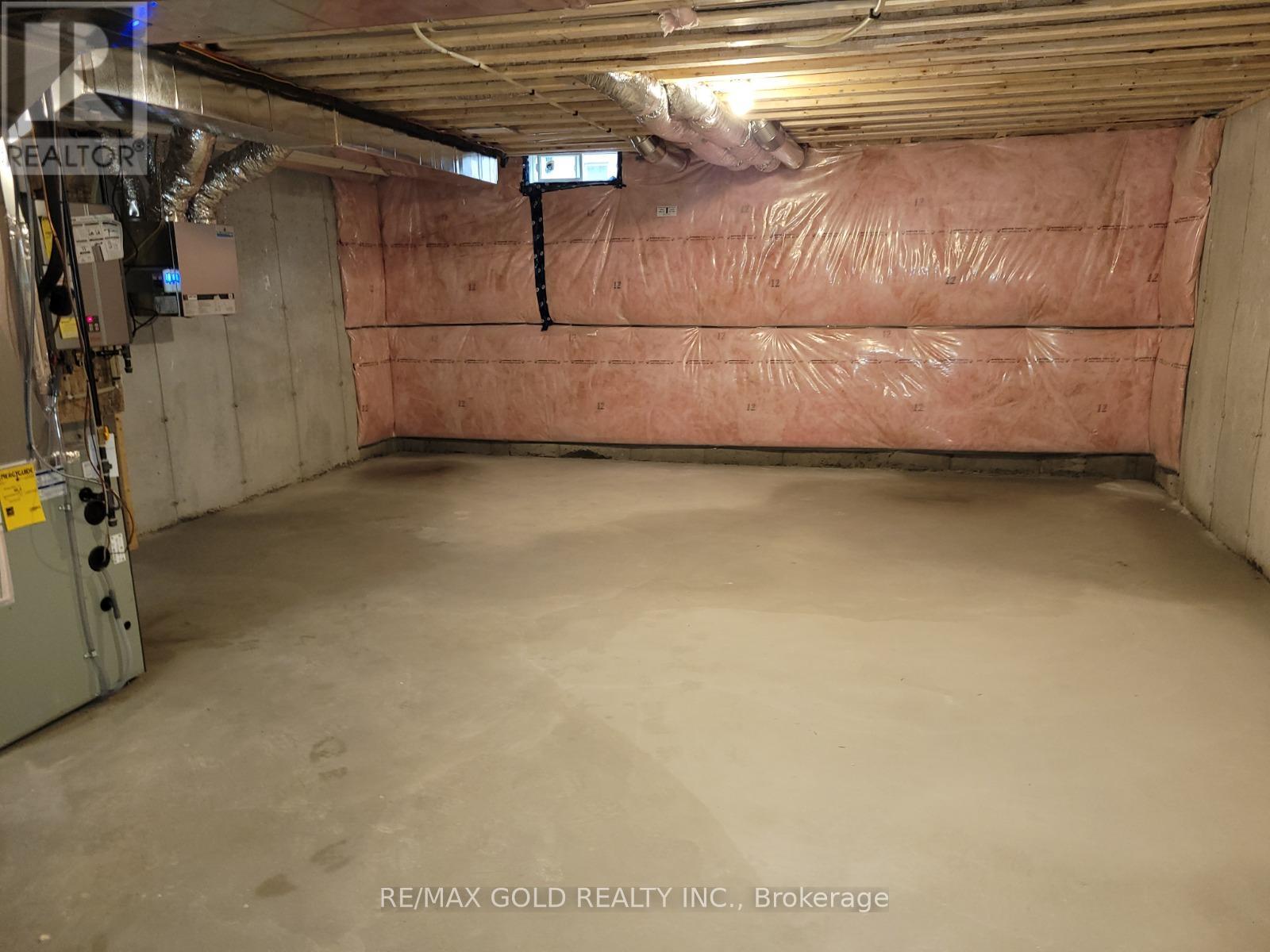 1222 Rexton Drive, Oshawa, Ontario  L1H 8L7 - Photo 9 - E12674410