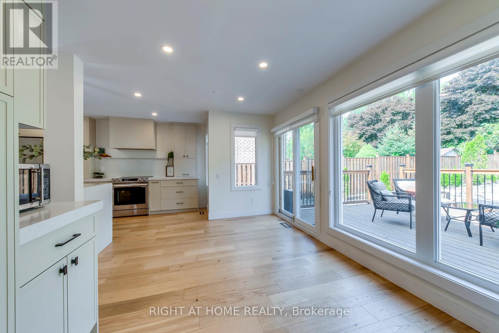 4230 Credit Pointe Drive, Mississauga, Ontario  L5M 3K2 - Photo 16 - W12674406