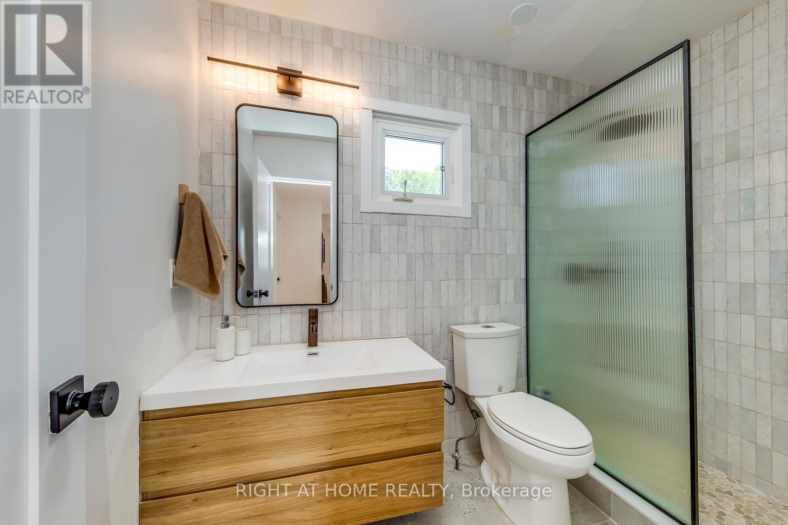 4230 Credit Pointe Drive, Mississauga, Ontario  L5M 3K2 - Photo 32 - W12674406