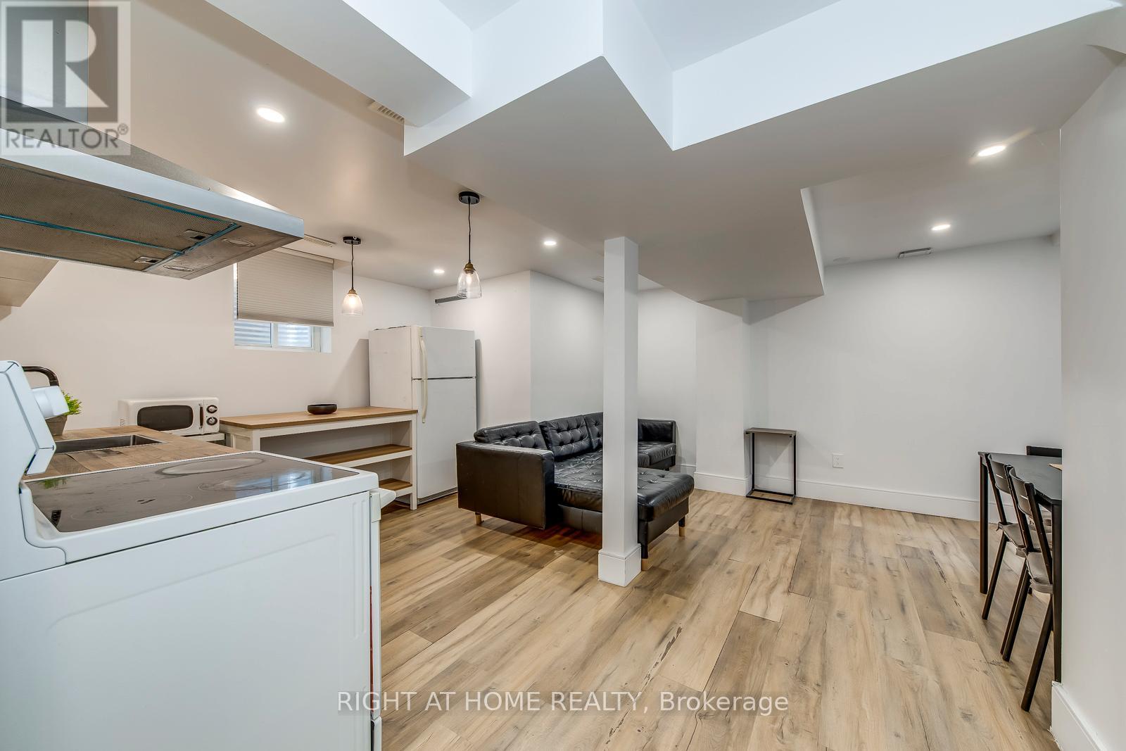 4230 Credit Pointe Drive, Mississauga, Ontario  L5M 3K2 - Photo 37 - W12674406