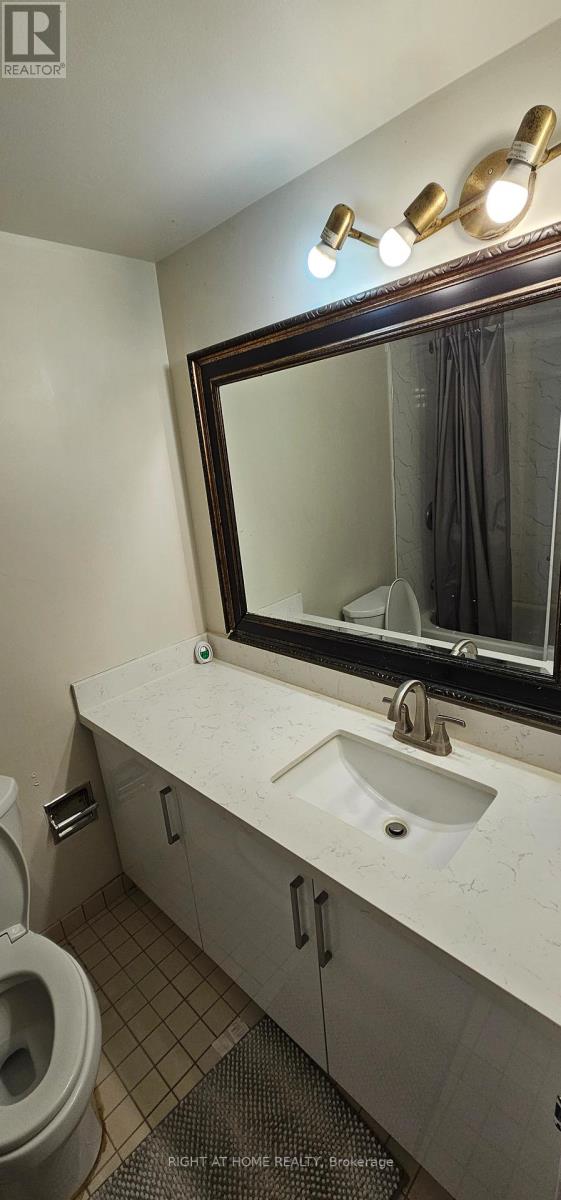 206 - 200 Robert Speck Parkway, Mississauga, Ontario  L4Z 1S3 - Photo 8 - W12674430