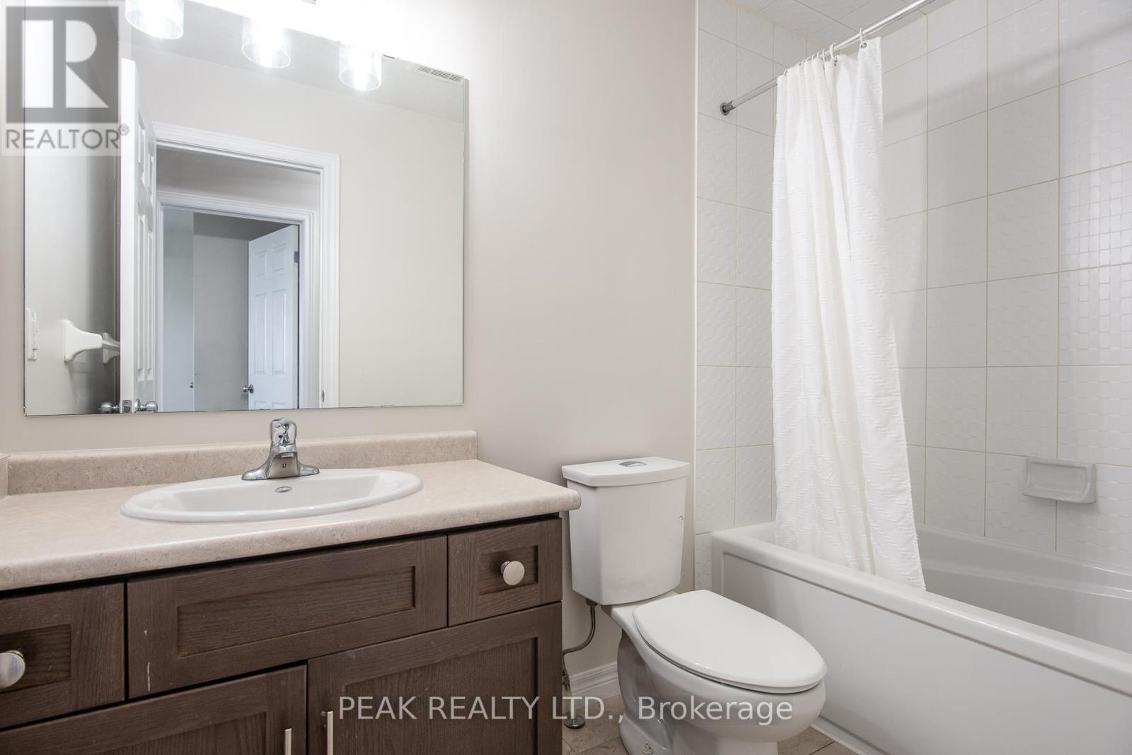 J-3 - 70 Willowrun Drive, Kitchener, Ontario  N2A 0J3 - Photo 29 - X12674404