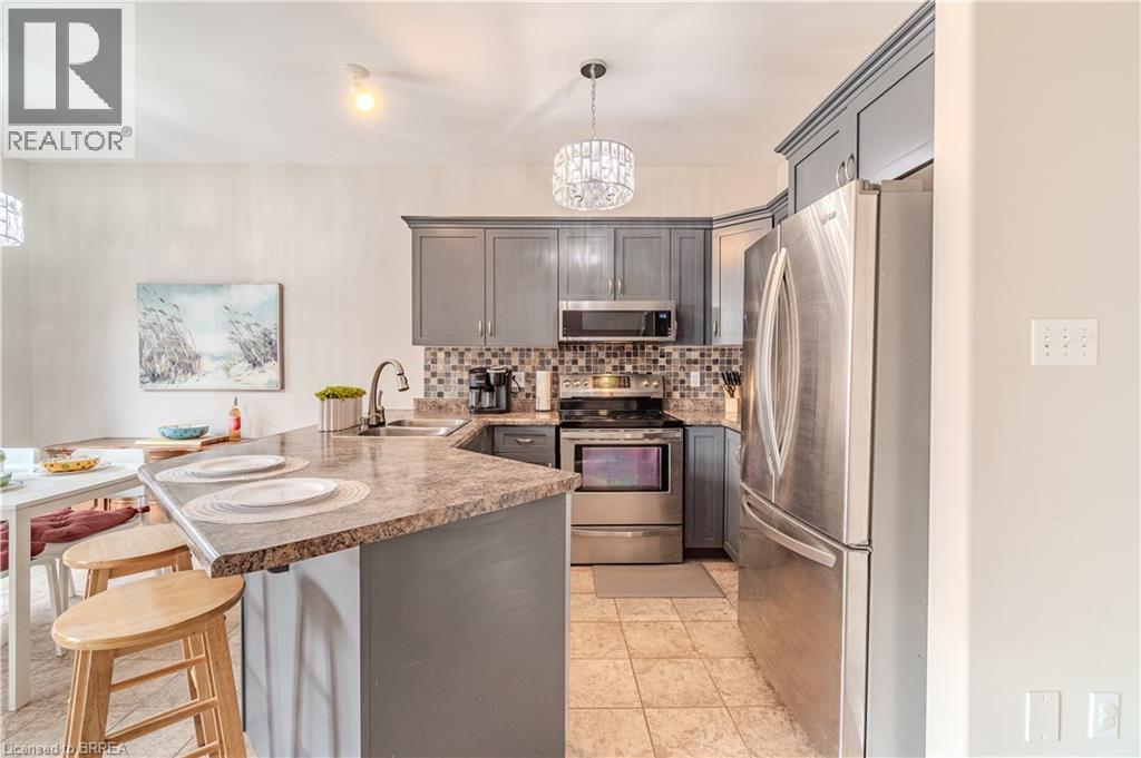 11 Irongate Drive, Paris, Ontario  N3L 4G4 - Photo 2 - 40786013