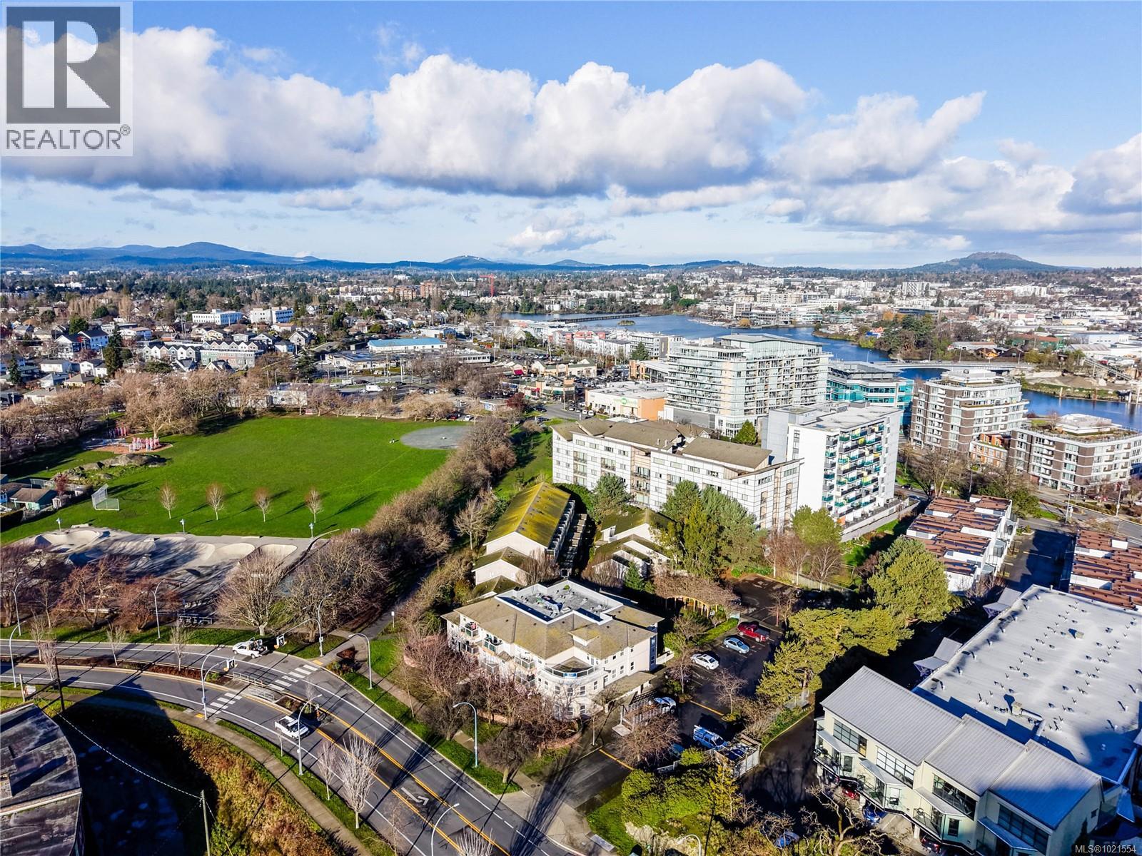 804 60 Saghalie Rd, Victoria, British Columbia  V9A 0H1 - Photo 44 - 1021554