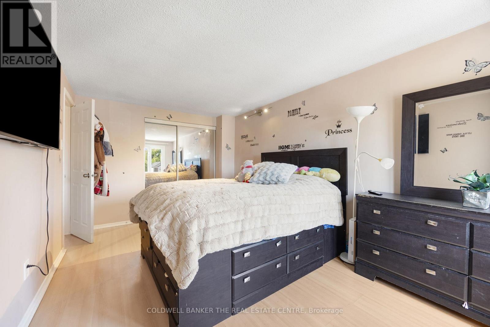 23 Riviera Drive W, Vaughan, Ontario  L4K 2H9 - Photo 19 - N12672422