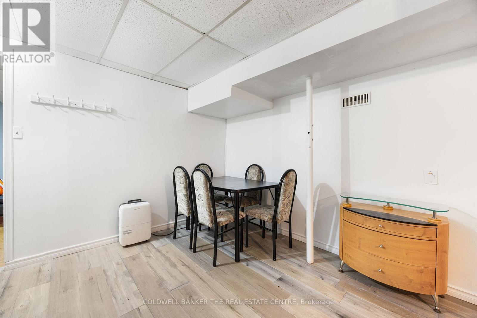 23 Riviera Drive W, Vaughan, Ontario  L4K 2H9 - Photo 24 - N12672422