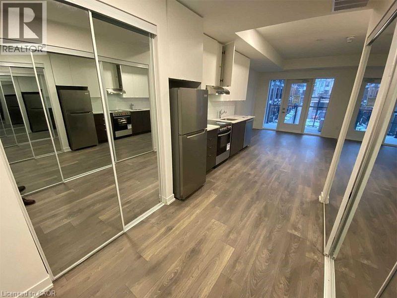 120 Canon Jackson Drive E Unit# 211, Toronto, Ontario  M6M 0B8 - Photo 5 - 40796687