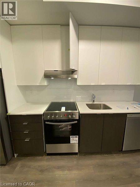 120 Canon Jackson Drive E Unit# 211, Toronto, Ontario  M6M 0B8 - Photo 7 - 40796687