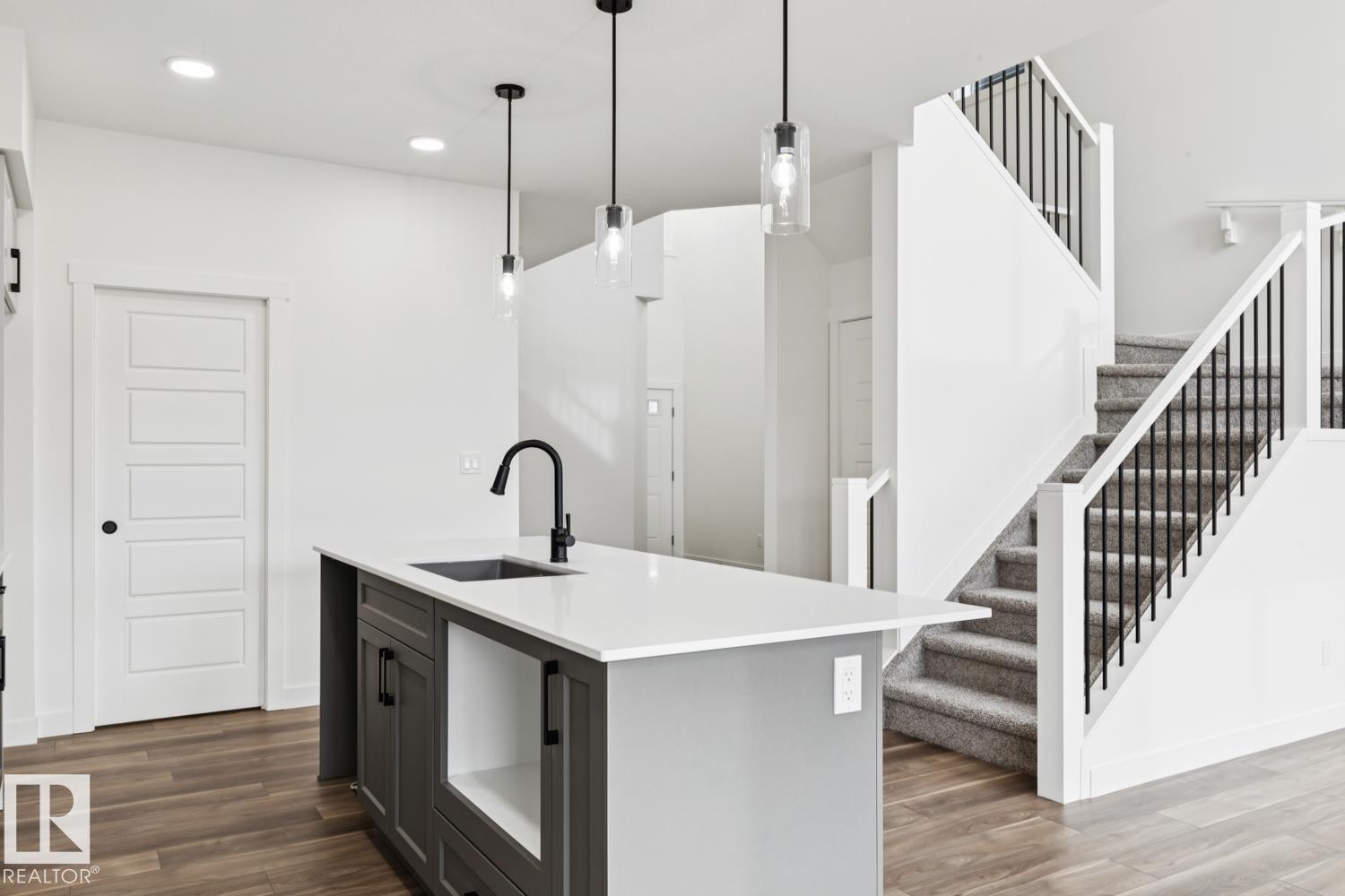 1519 11 Av Nw, Edmonton, Alberta  T6T 2W4 - Photo 14 - E4468956