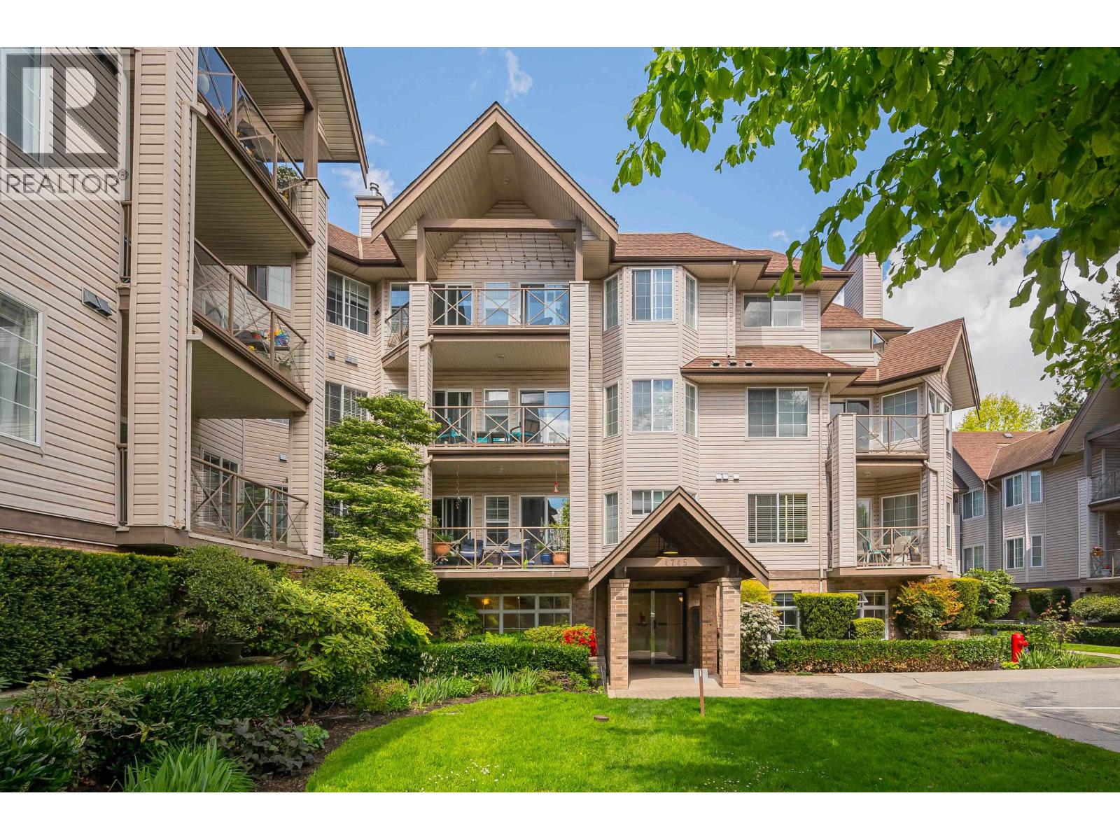 202 4745 54A STREET, Delta, British Columbia