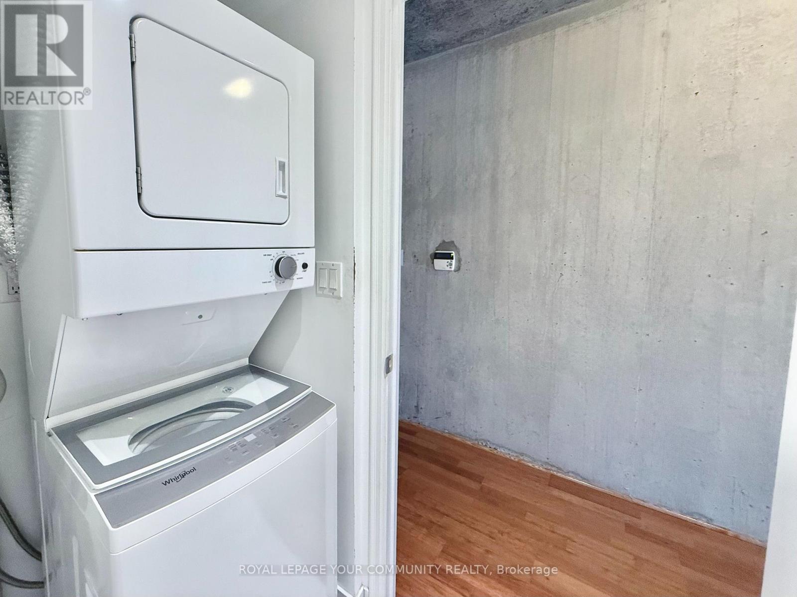 1305 - 22 Wellesley Street, Toronto (Church-Yonge Corridor), Ontario  M4Y 1G3 - Photo 17 - C12674444