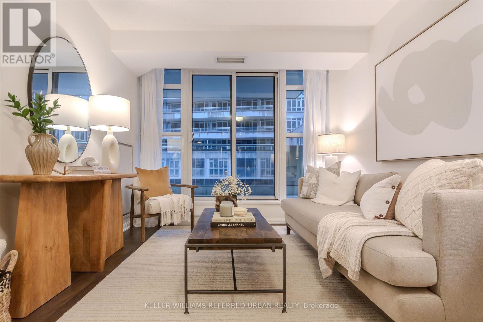 744 - 38 Grand Magazine Street, Toronto, Ontario  M5V 0B2 - Photo 4 - C12674454