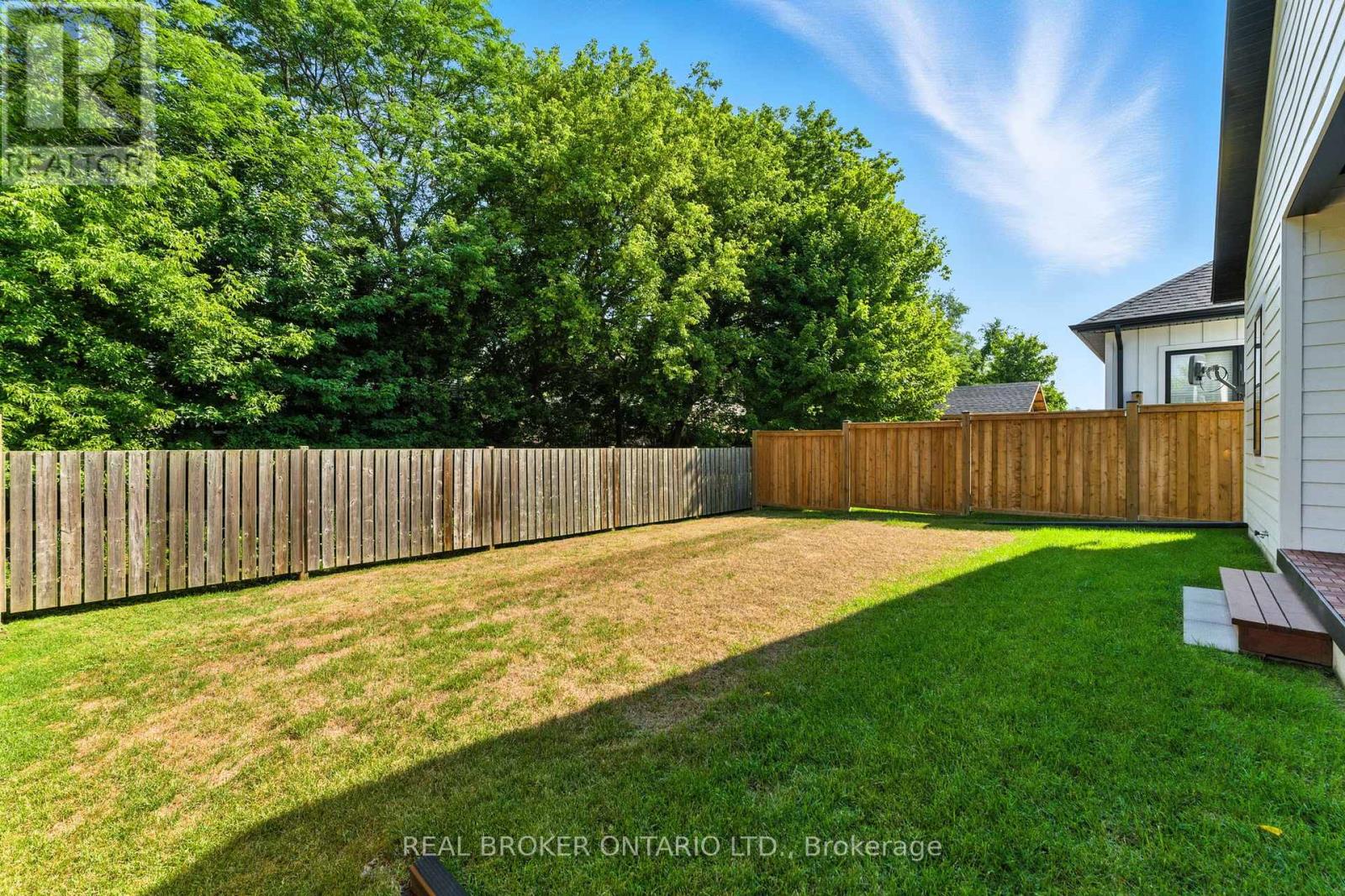 7 Macneil Court E, Bayham, Ontario  N0J 1T0 - Photo 45 - X12674448