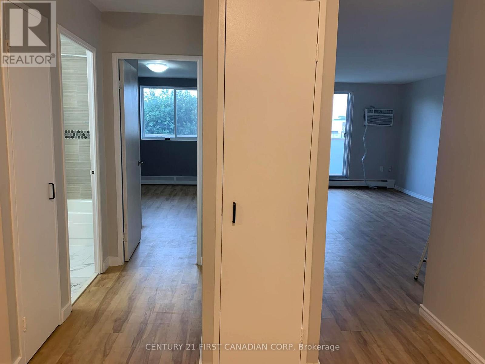 306 - 583 Mornington Avenue, London East, Ontario  N5Y 3E9 - Photo 13 - X12674494