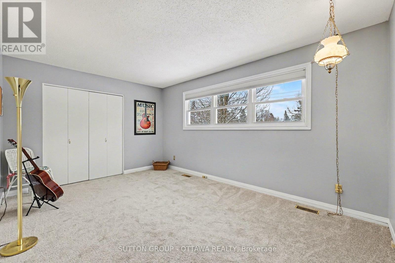 265 Mcclellan Road, Ottawa, Ontario  K2H 8N7 - Photo 29 - X12674514