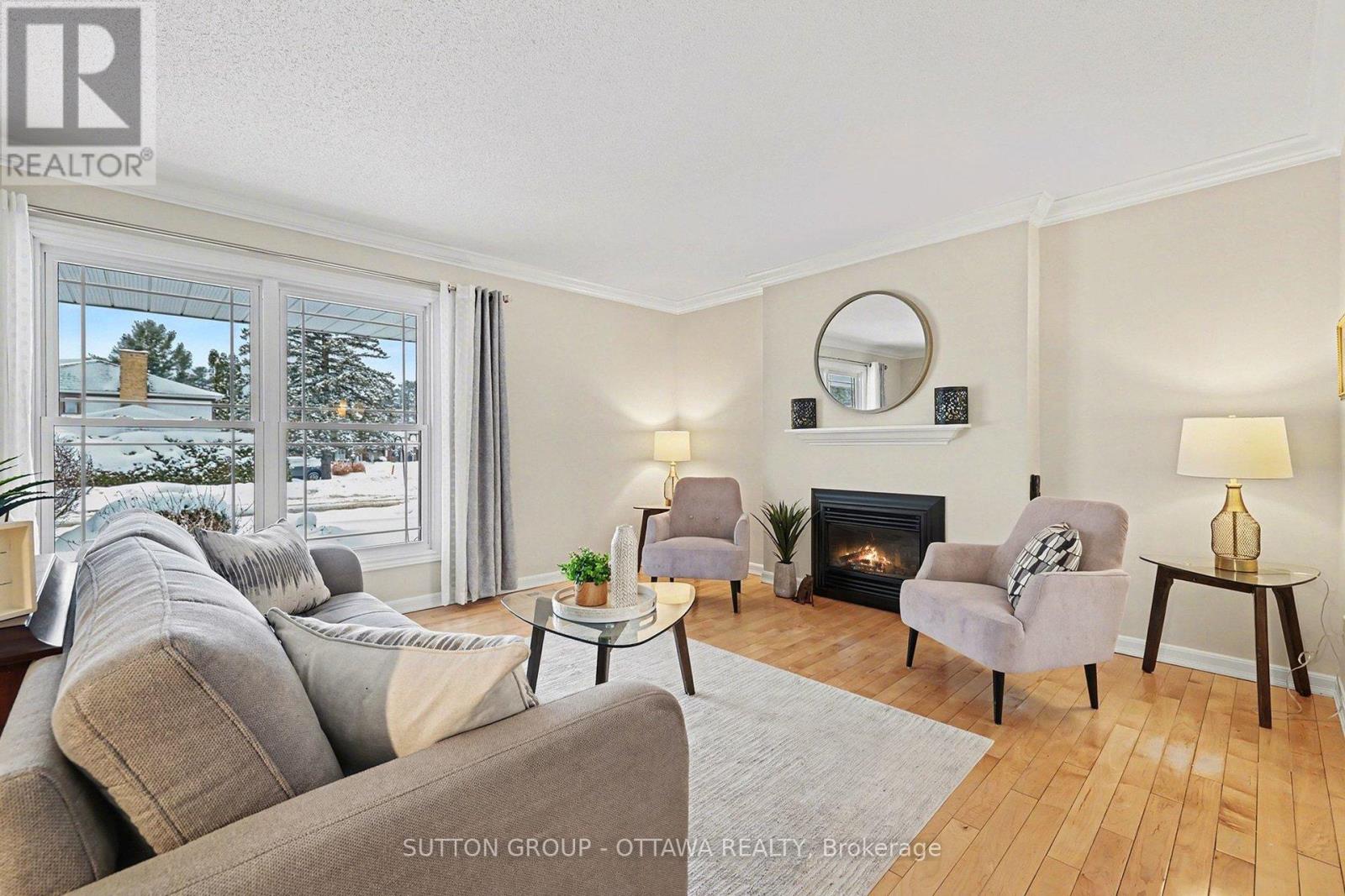 265 Mcclellan Road, Ottawa, Ontario  K2H 8N7 - Photo 7 - X12674514