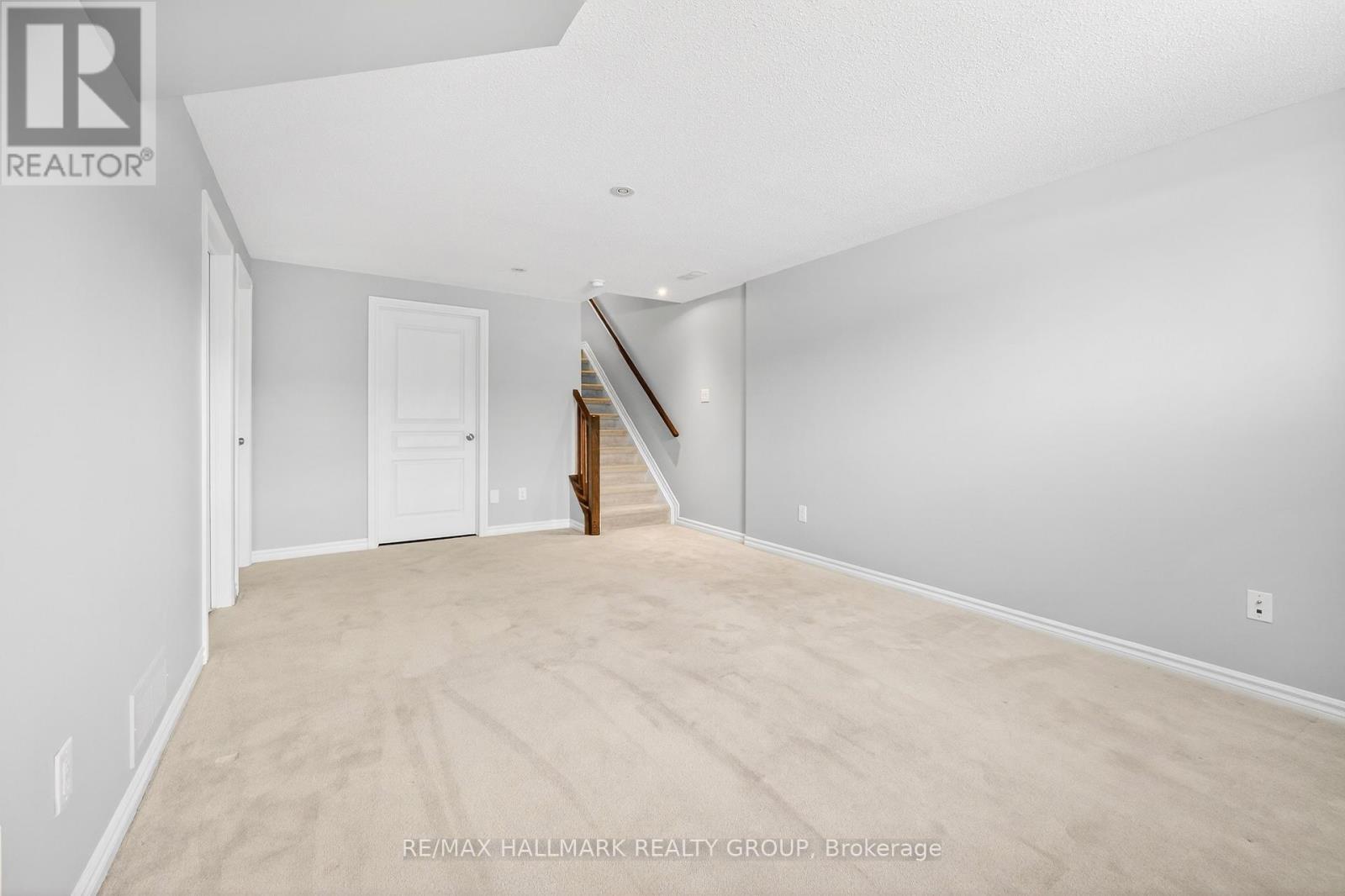 190 Mattingly Way, Ottawa, Ontario  K4M 0C4 - Photo 33 - X12674532