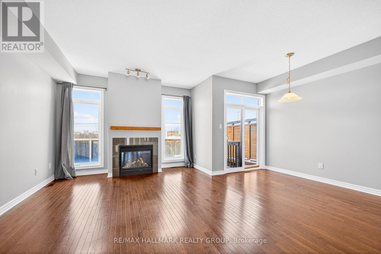 190 Mattingly Way, Ottawa, Ontario  K4M 0C4 - Photo 8 - X12674532