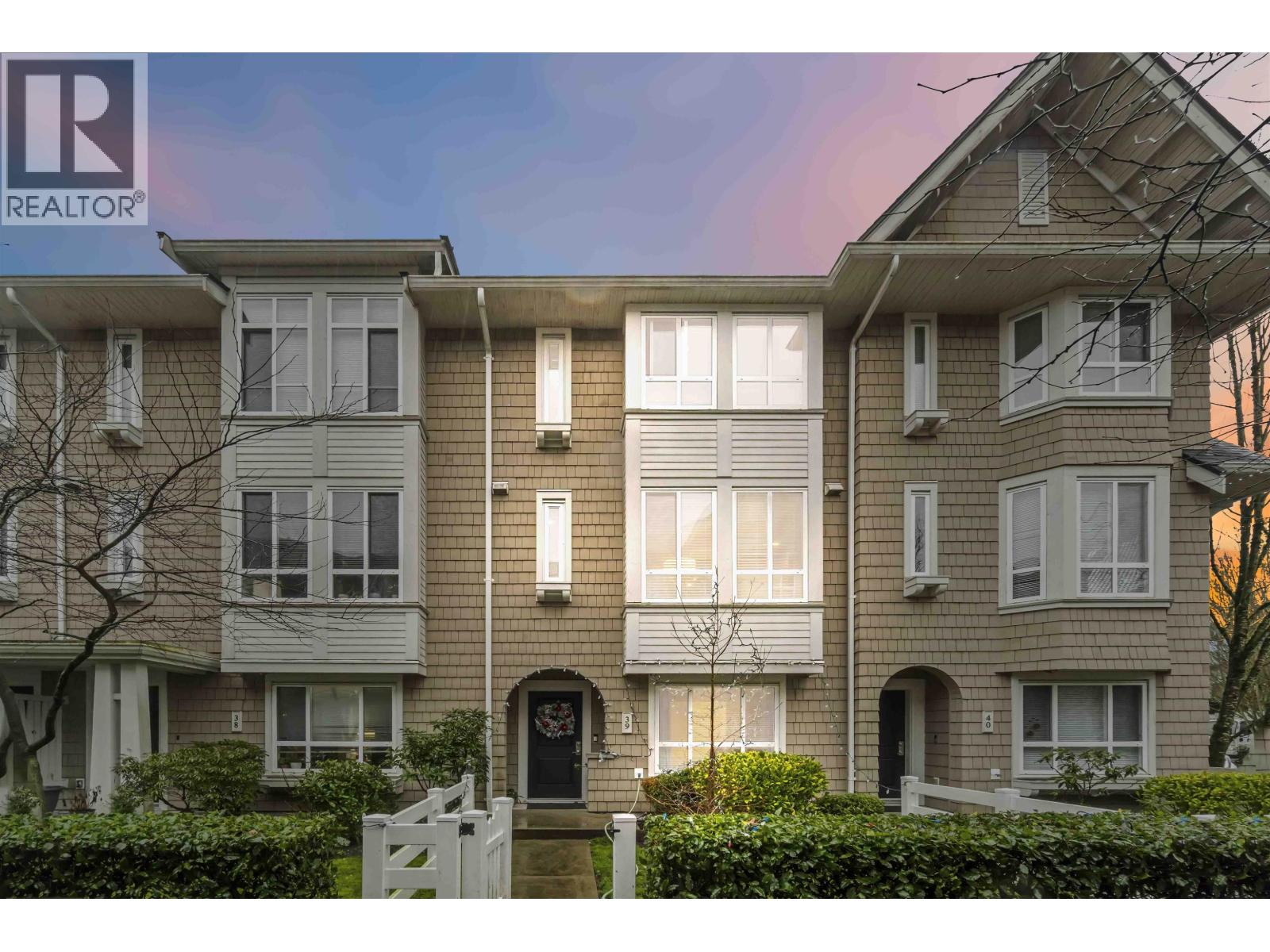 39 2418 Avon Place, Port Coquitlam, British Columbia  V3B 0C7 - Photo 1 - R3077241