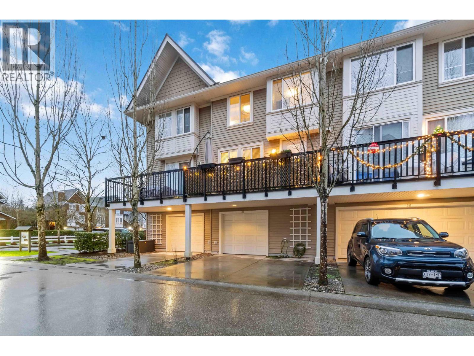 39 2418 Avon Place, Port Coquitlam, British Columbia  V3B 0C7 - Photo 2 - R3077241