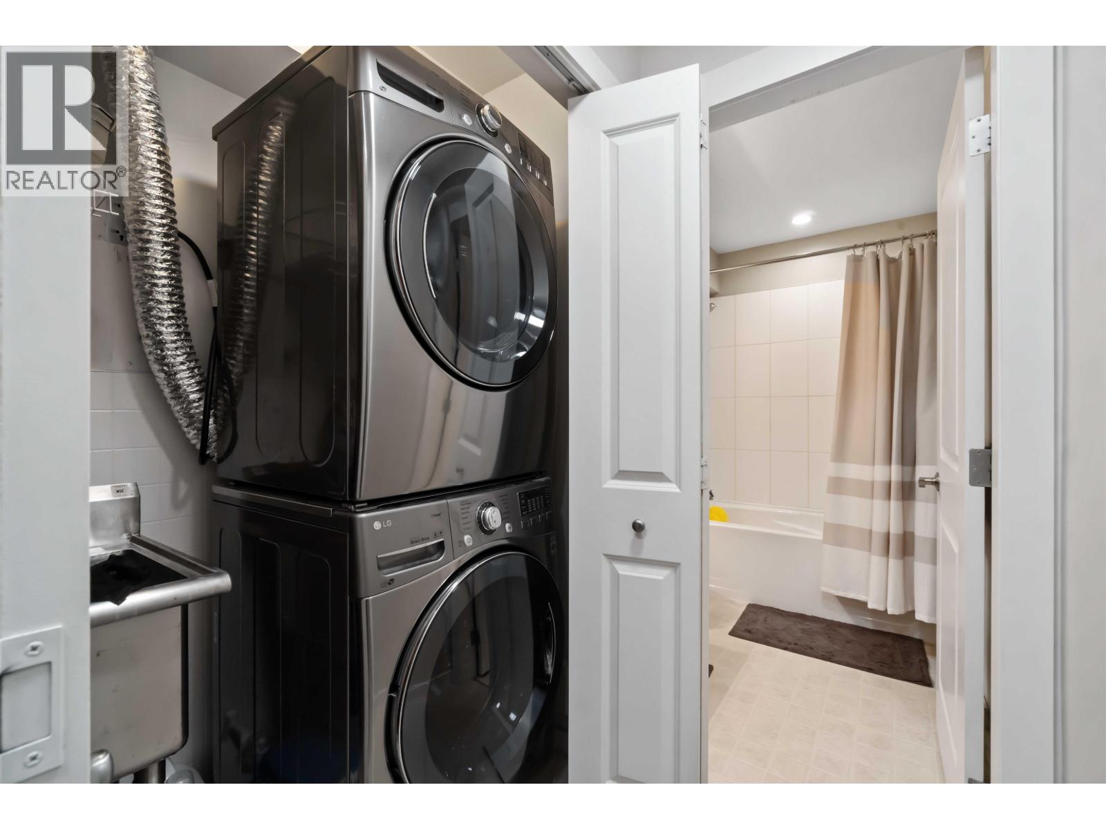 39 2418 Avon Place, Port Coquitlam, British Columbia  V3B 0C7 - Photo 36 - R3077241