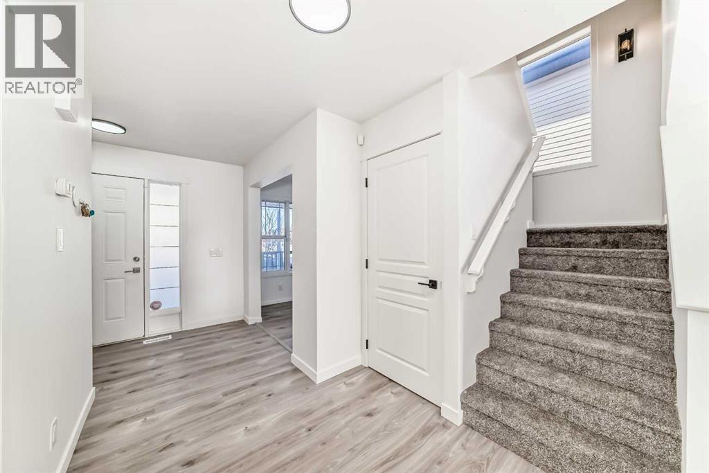 99 Saddlecrest Way Ne, Calgary, Alberta  T3J 5N1 - Photo 14 - A2276076