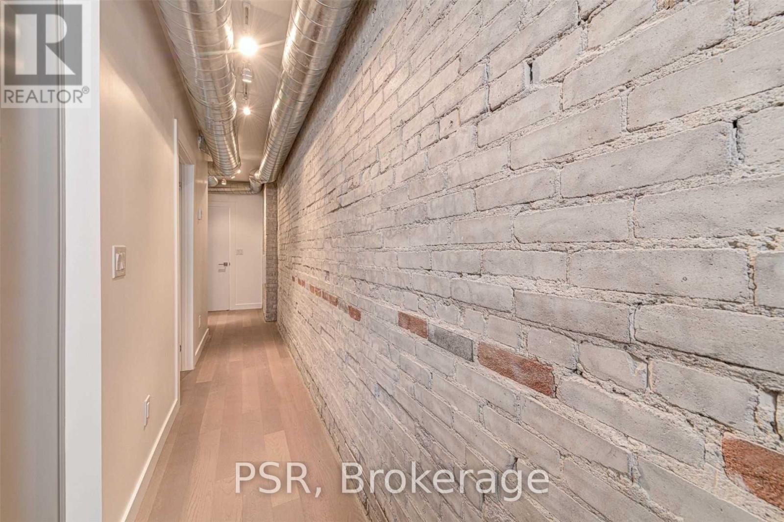 Main - 89 Hammersmith Avenue, Toronto, Ontario  M4E 2W3 - Photo 3 - E12674518