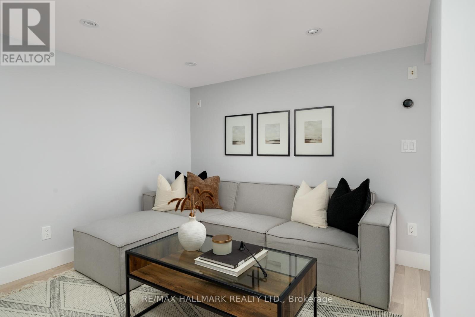 26 Hutton Avenue, Toronto (East York), Ontario  M4C 3L3 - Photo 27 - E12674548