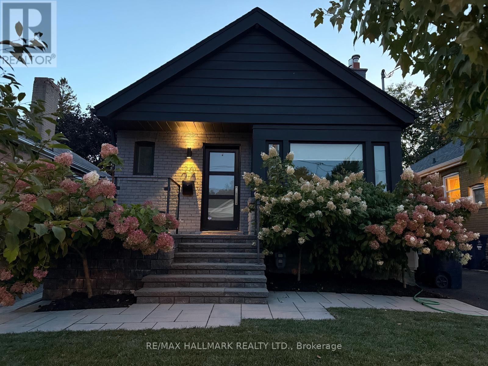 26 Hutton Avenue, Toronto (East York), Ontario  M4C 3L3 - Photo 48 - E12674548