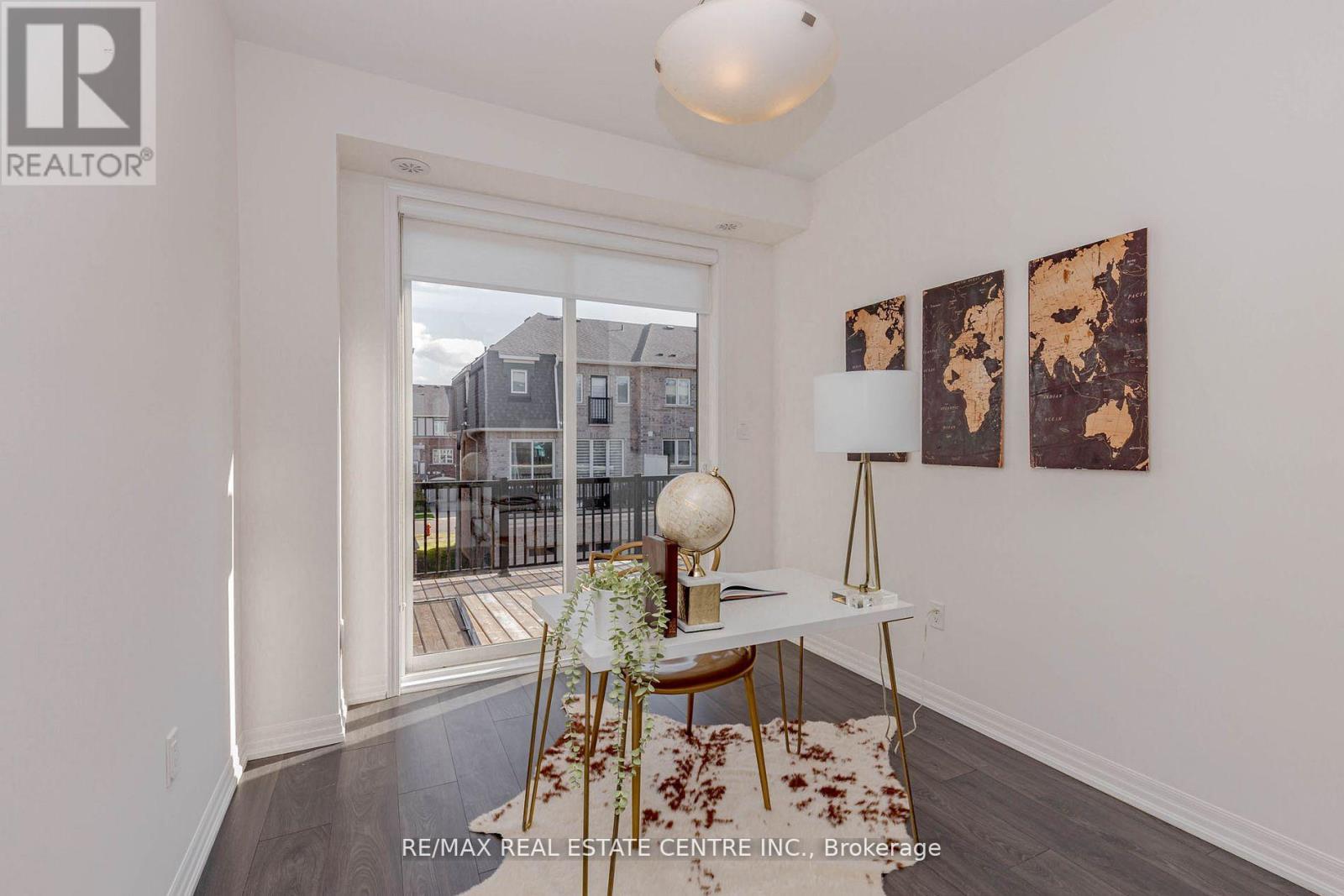 112 Burnhamthorpe Road E, Oakville, Ontario  L6H 0X8 - Photo 20 - W12674486