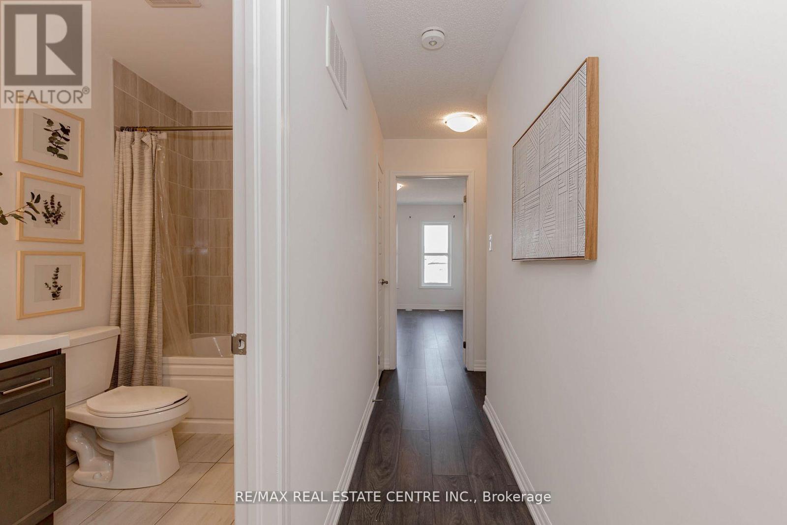 112 Burnhamthorpe Road E, Oakville, Ontario  L6H 0X8 - Photo 25 - W12674486