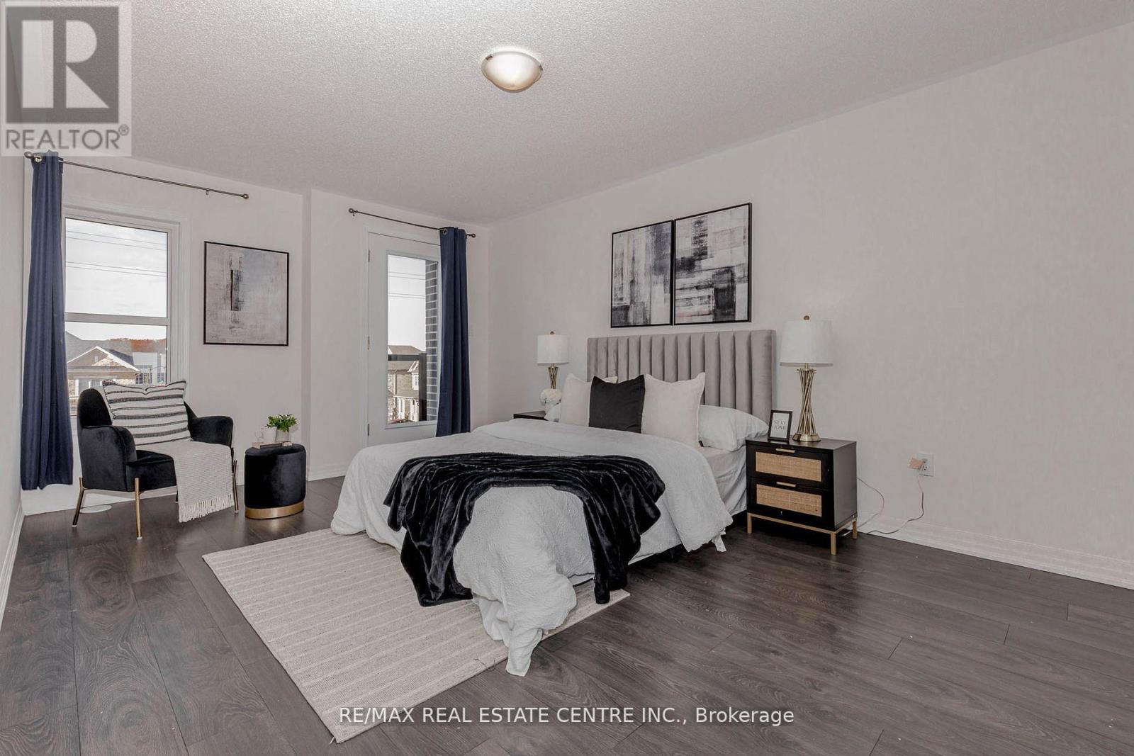 112 Burnhamthorpe Road E, Oakville, Ontario  L6H 0X8 - Photo 29 - W12674486