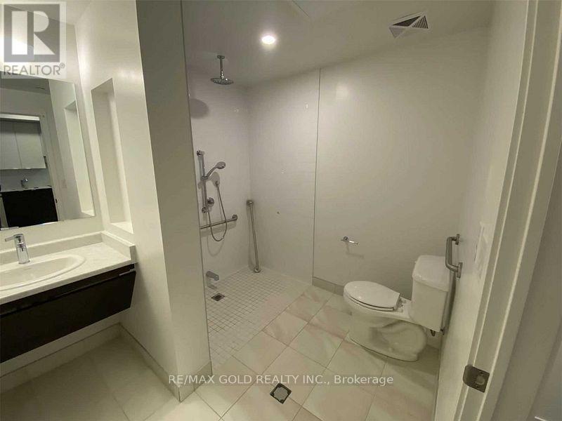 211 - 120 Canon Jackson Drive E, Toronto, Ontario  M6M 0B8 - Photo 10 - W12674502