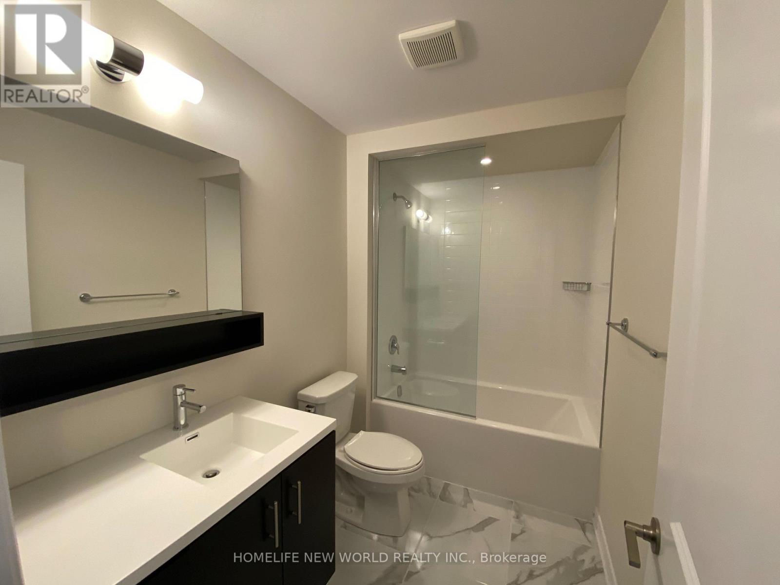 3335 Mockingbird Common, Oakville, Ontario  L6H 0X1 - Photo 12 - W12674512