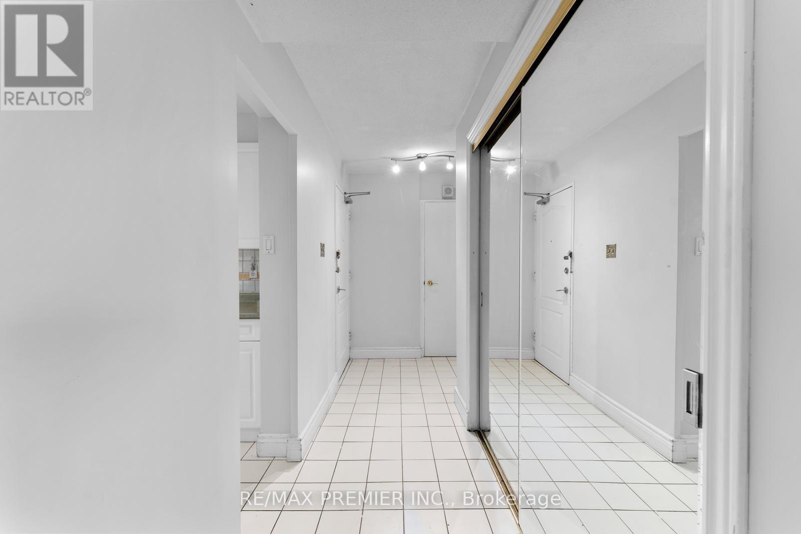 1807 - 61 Richview Road, Toronto, Ontario  M9A 4M8 - Photo 6 - W12674528