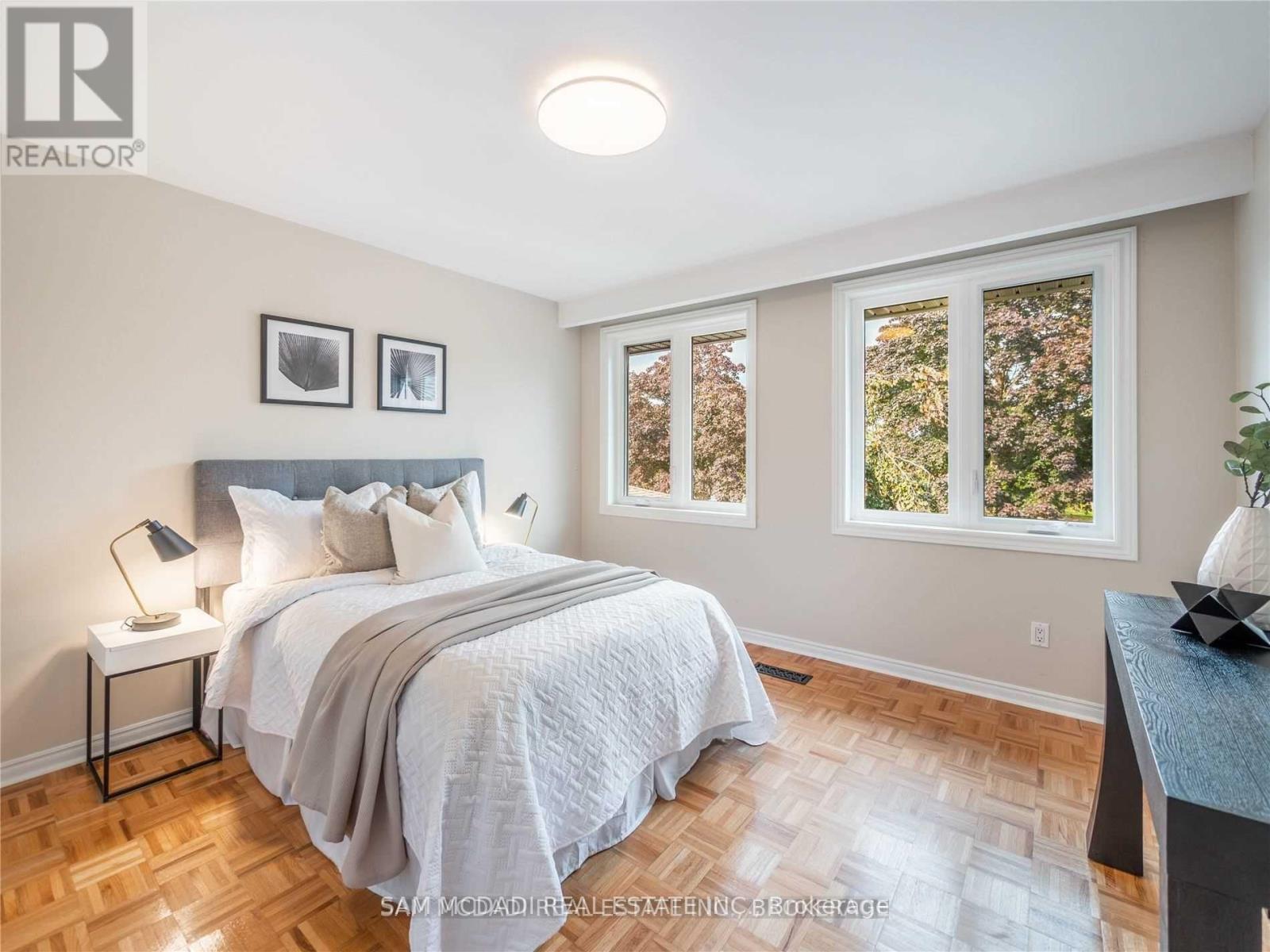 2212 Florian (Upper) Road, Mississauga, Ontario  L5A 2M4 - Photo 8 - W12674546