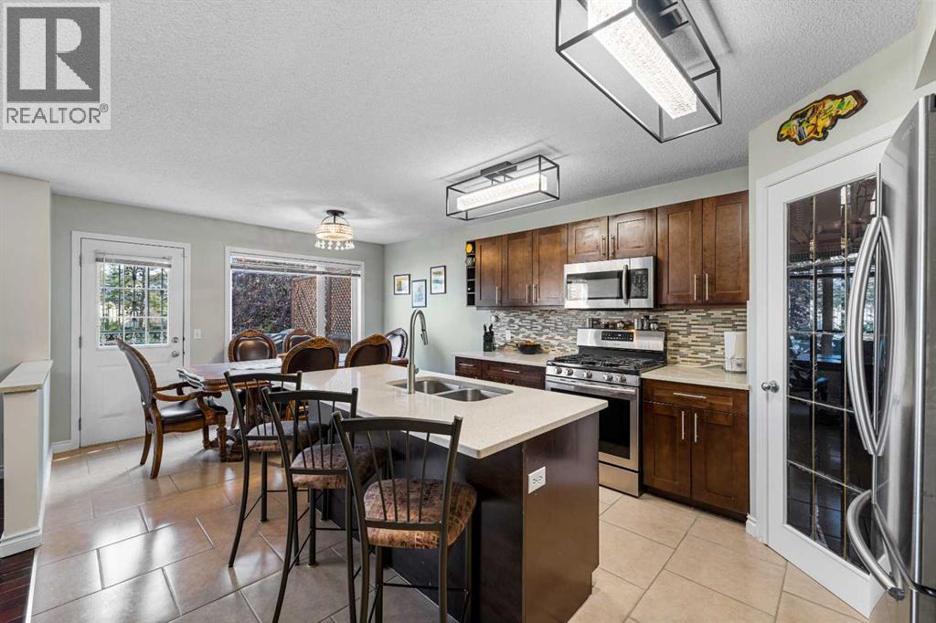 113 Citadel Ridge Green Nw, Calgary, Alberta  T3G 4P9 - Photo 7 - A2255096