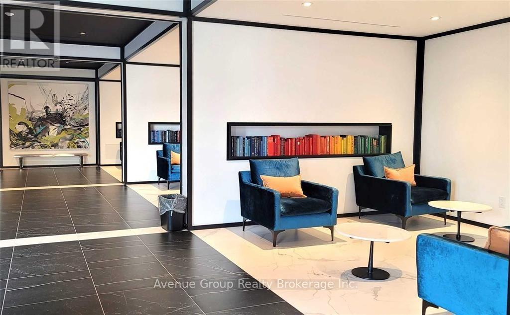 1916 - 20 Edward Street, Toronto, Ontario  M5G 0C5 - Photo 18 - C12670502