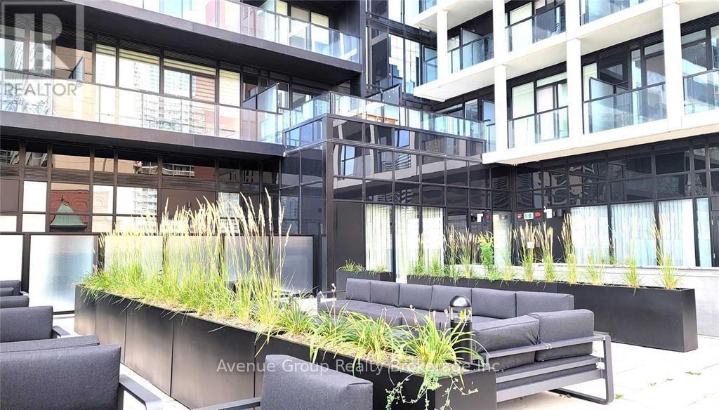 1916 - 20 Edward Street, Toronto, Ontario  M5G 0C5 - Photo 22 - C12670502