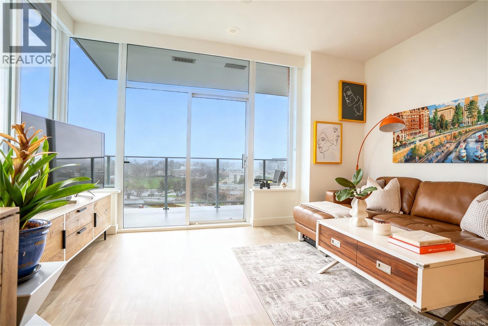 804 60 Saghalie Rd, Victoria, British Columbia