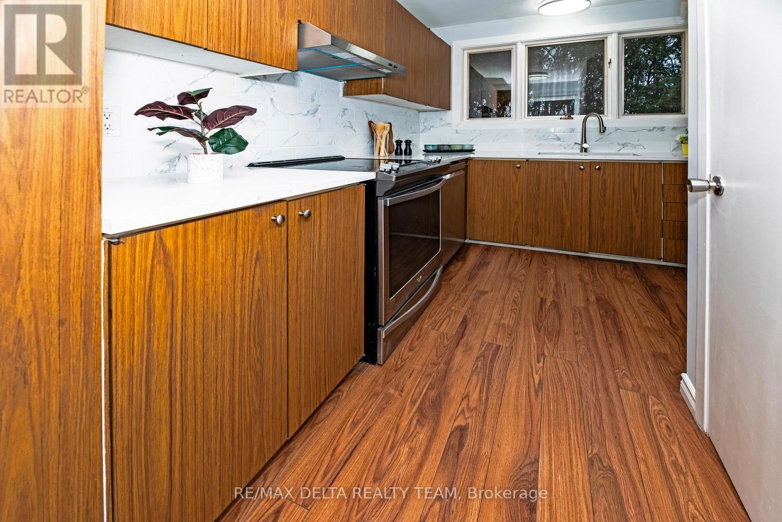 785 De Salaberry Street, Ottawa, Ontario  K1J 6Y5 - Photo 12 - X12674558