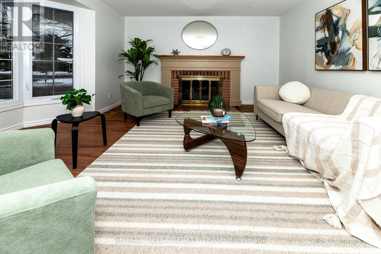 785 De Salaberry Street, Ottawa, Ontario  K1J 6Y5 - Photo 8 - X12674558