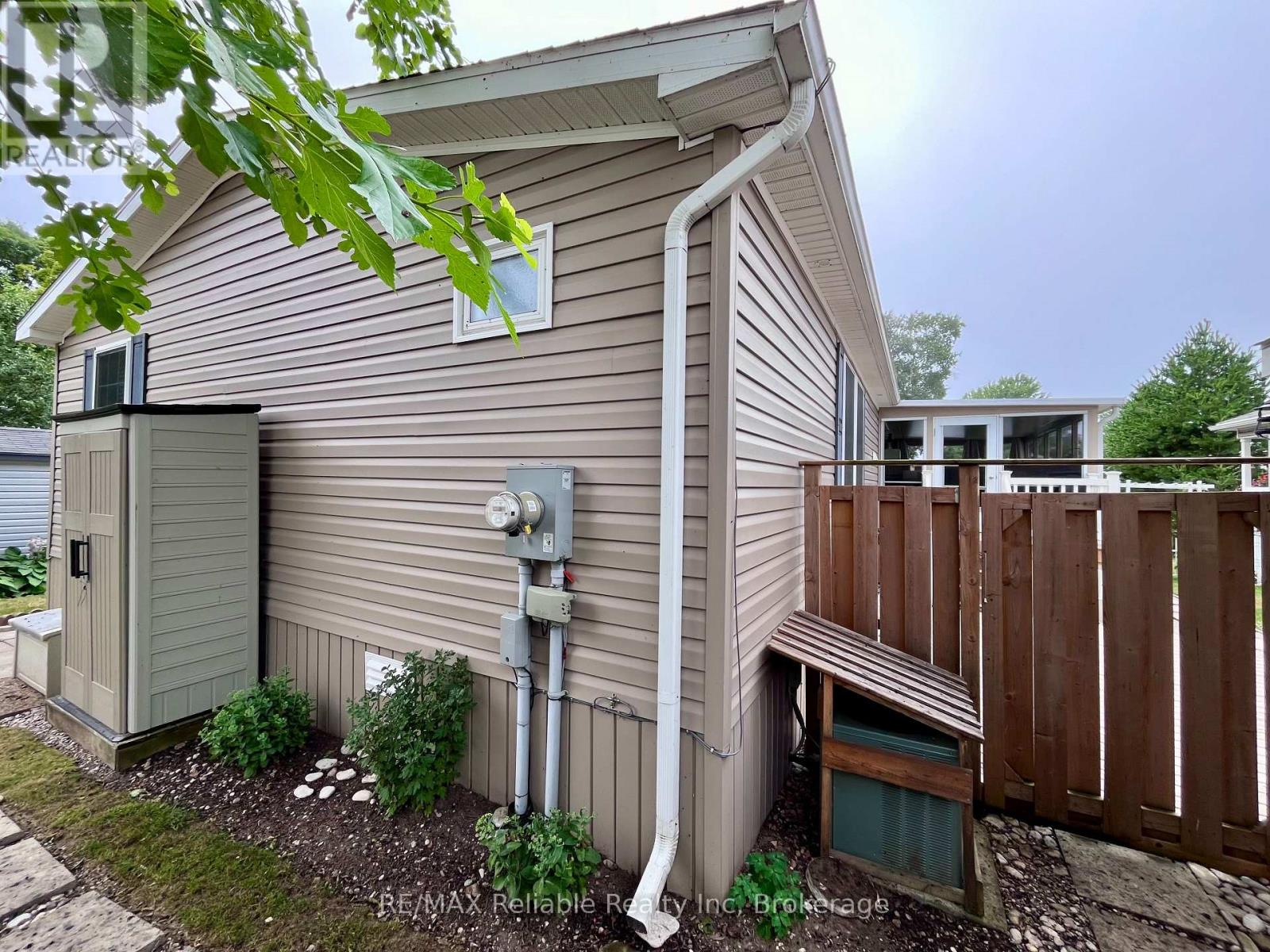 52 Cherokee Lane, Ashfield-Colborne-Wawanosh, Ontario  N7A 3Y2 - Photo 46 - X12321052