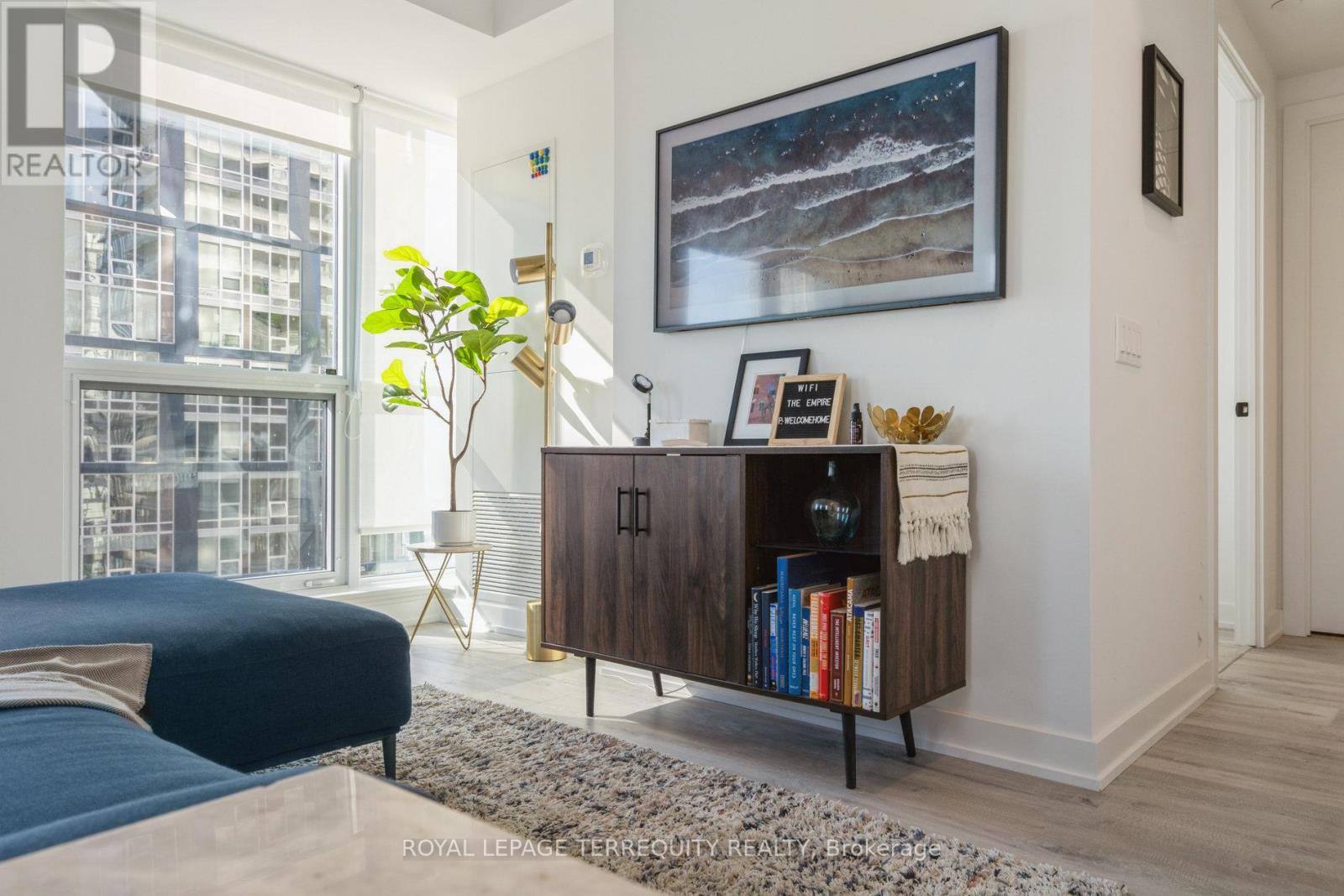 3502 - 327 King Street W, Toronto, Ontario  M5V 0W7 - Photo 16 - C12674576