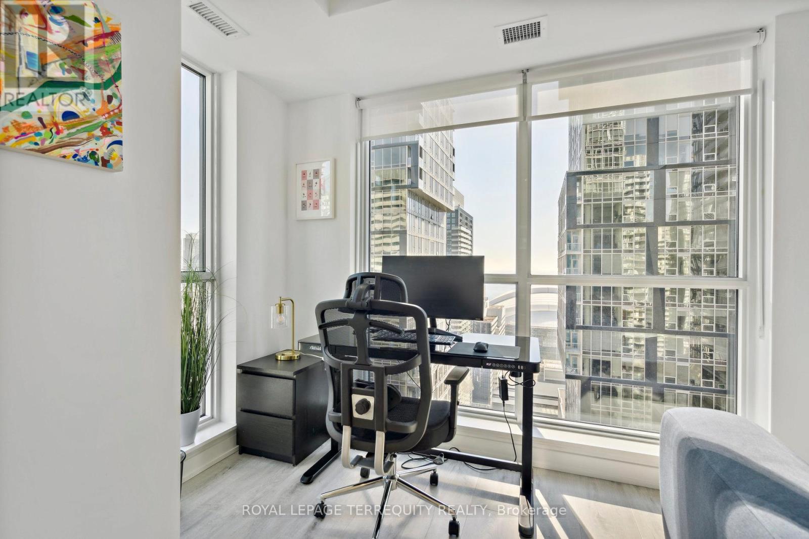 3502 - 327 King Street W, Toronto, Ontario  M5V 0W7 - Photo 26 - C12674576