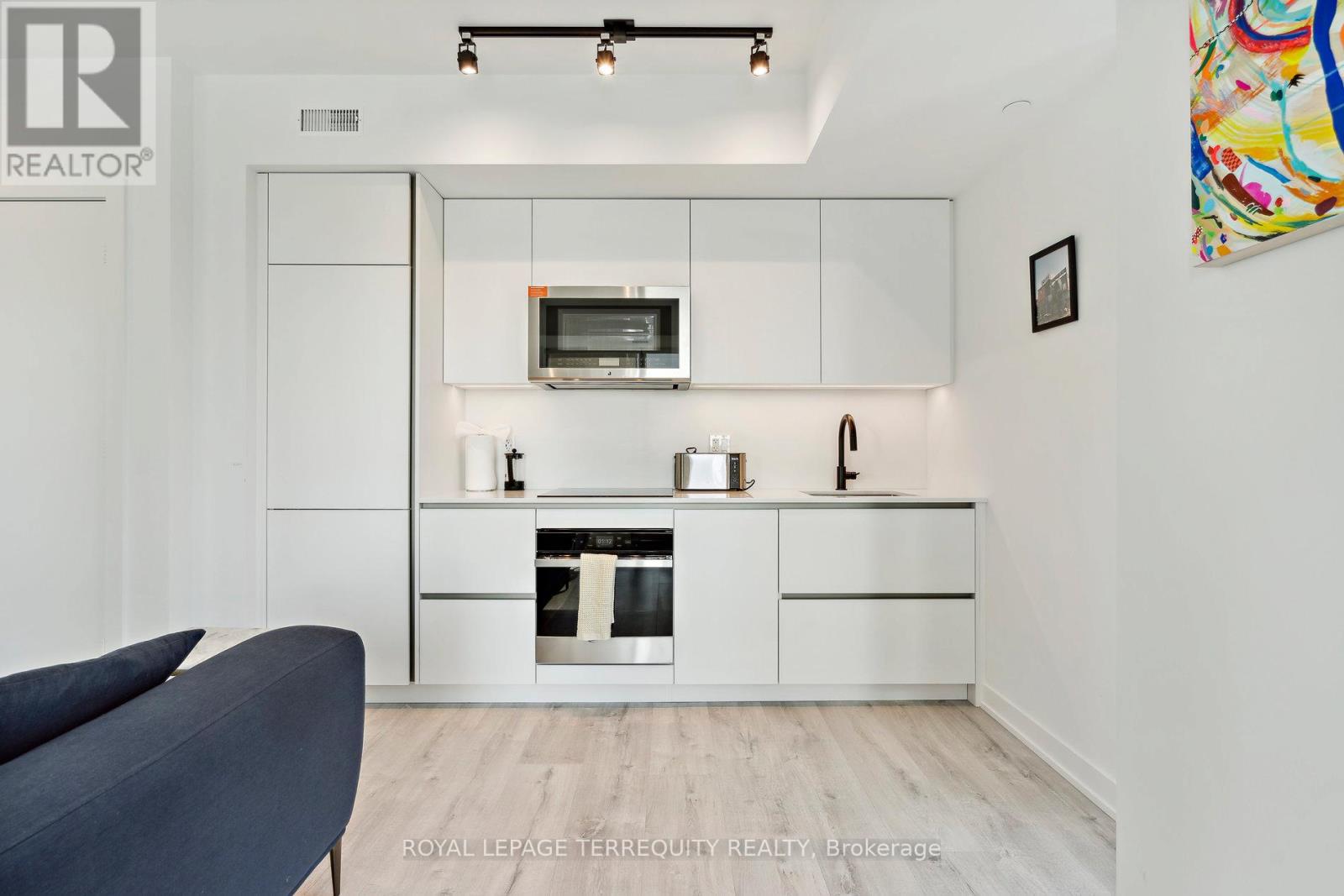 3502 - 327 King Street W, Toronto, Ontario  M5V 0W7 - Photo 28 - C12674576