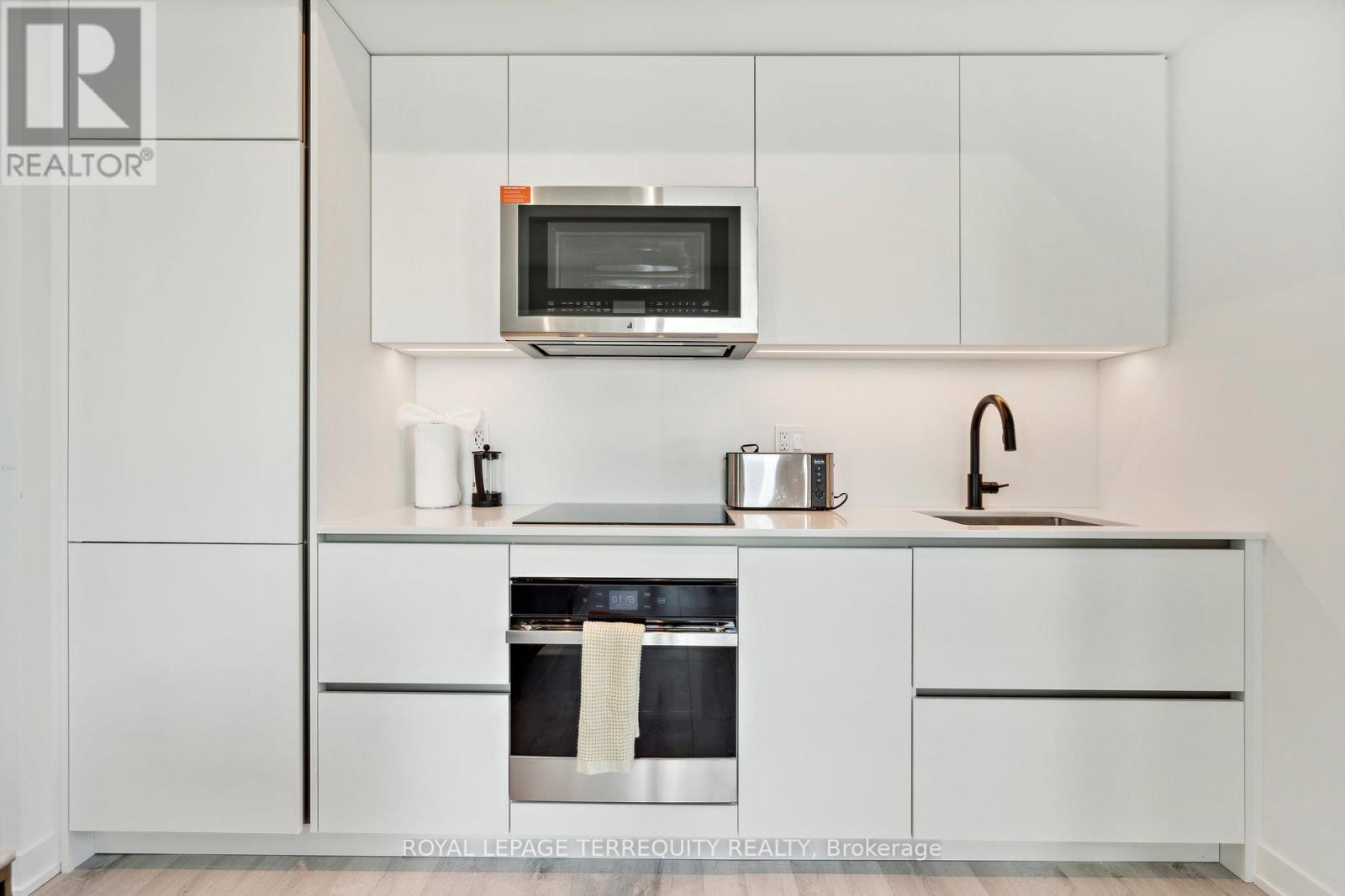 3502 - 327 King Street W, Toronto, Ontario  M5V 0W7 - Photo 29 - C12674576