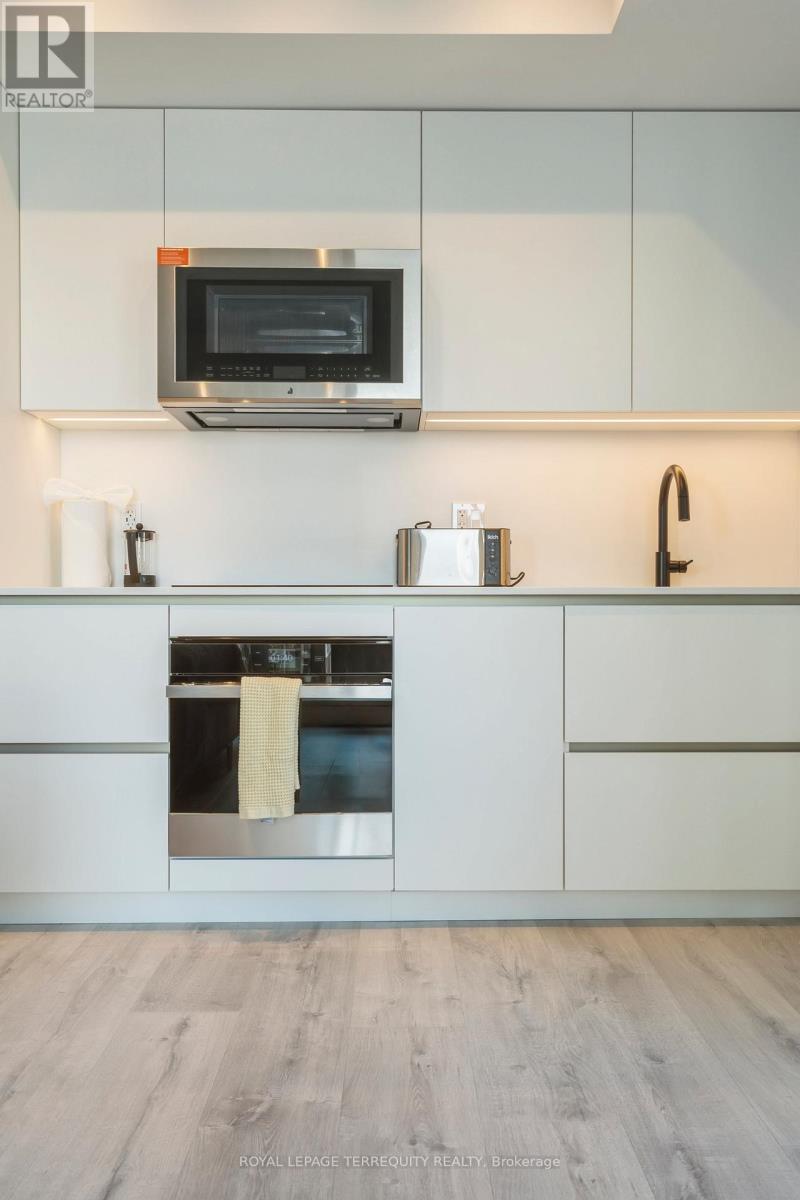 3502 - 327 King Street W, Toronto, Ontario  M5V 0W7 - Photo 34 - C12674576